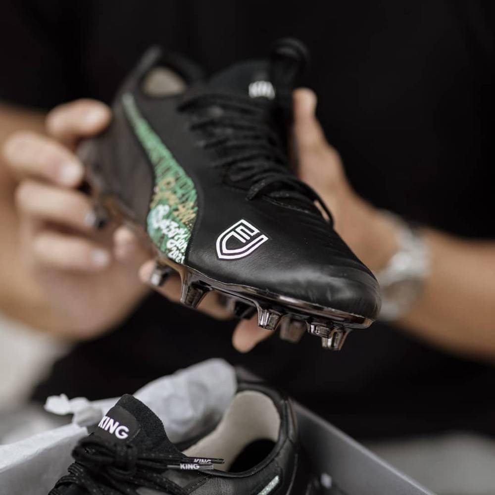 关于击剑总决赛掀起高潮，剑门雷豹队鏖战东城雄狮队，老将里程碑之夜——球迷期待下一战的信息