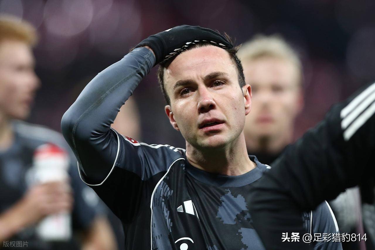 关于今晚法兰克福备战西甲；更衣室发声细节曝光；管理层满意；资深球员宣示担当的信息